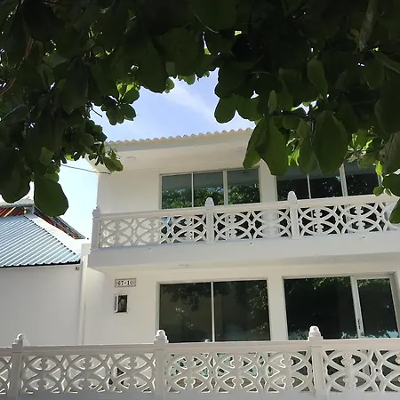Hostal Casa Verano *